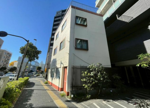 品川区 京急本線新馬場駅の売ビル画像(1)