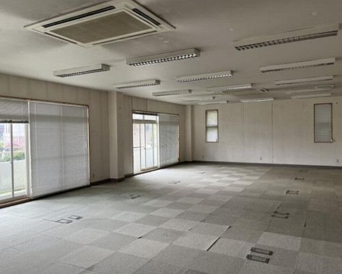 藤沢市 JR東海道本線(東京～熱海)辻堂駅の貸事務所画像(2)