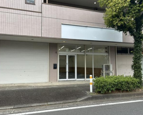 横浜市都筑区 横浜市営地下鉄ブルーライン中川駅の貸倉庫画像(1)