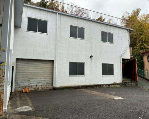 横浜市磯子区 京急本線屏風浦駅の貸倉庫画像(1)