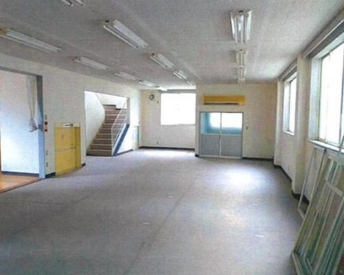 吉川市 JR武蔵野線吉川駅の貸倉庫画像(2)