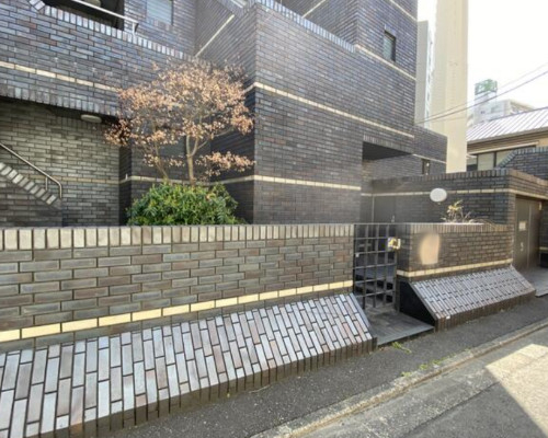 葛飾区 JR常磐線(上野～取手)金町駅の貸倉庫画像(1)