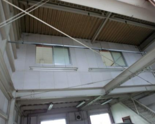 西多摩郡瑞穂町 JR八高線(八王子～高麗川)箱根ケ崎駅の貸倉庫画像(1)