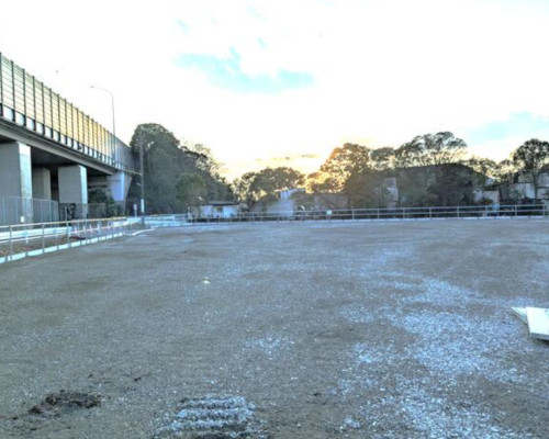 吉川市 JR武蔵野線新三郷駅の貸地画像(1)